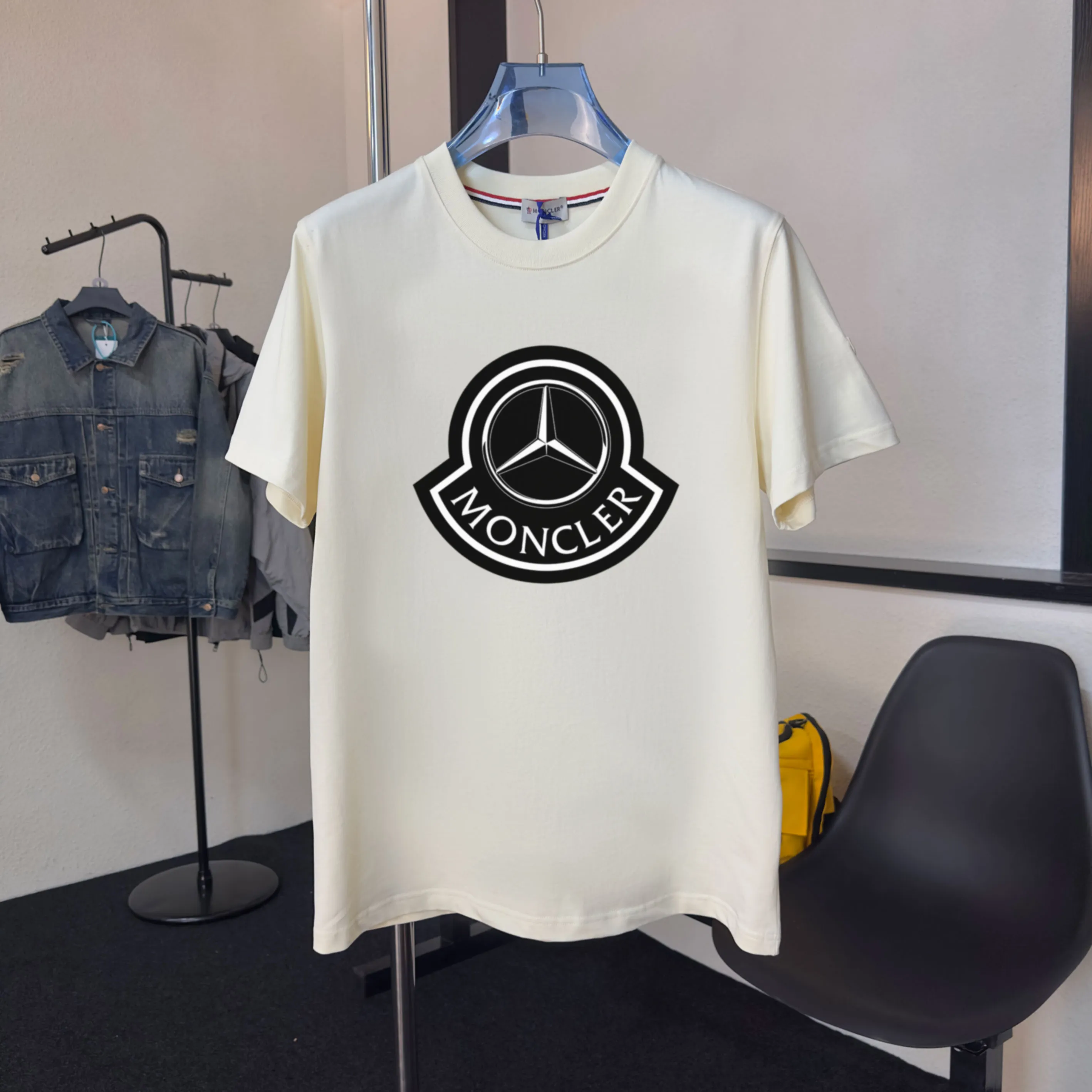 《 ~NFC ~ 》《Moncler~ 》2025New Arrival Quality T , Versatile Quality ！ ‼ 32 250G ‼ ， ， ， ， T 🤪 Sizes：S-M-L-XL-2XL ：Black，White， Same Style